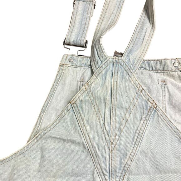 Blank NYC Women's L Blue Light Wash Shortalls Denim Overalls Raw Distress Hem‎ - Picture 11 of 12